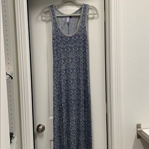 Alya racerback Maxi Dress